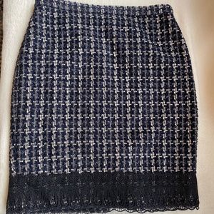 Metallic Tweed Skirt with Lace Trim
